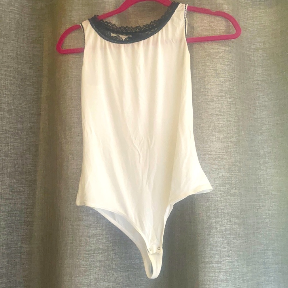 Lace Bodysuit - Picture 5 of 5